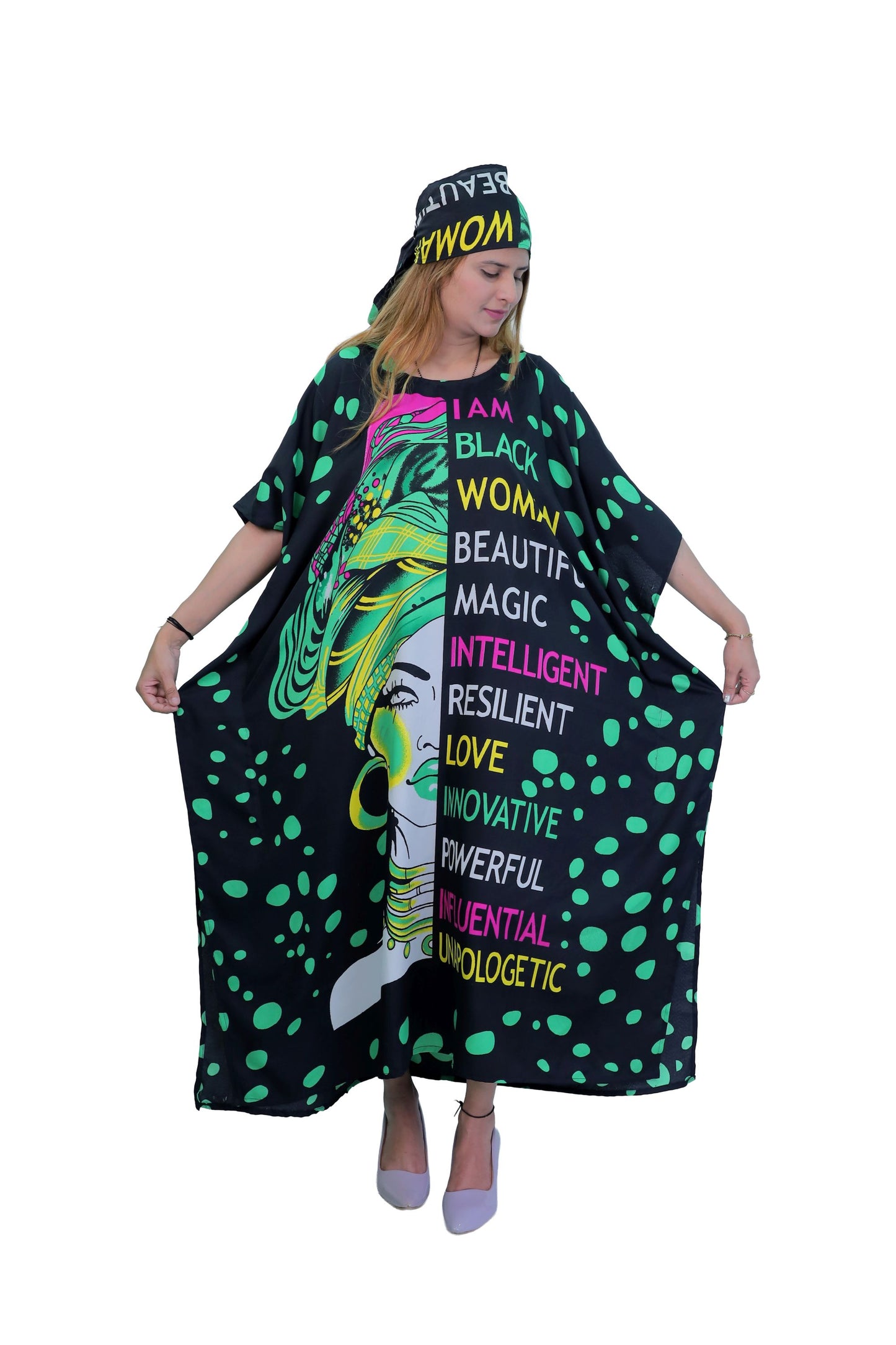Women's Plus Size Verbiage & Polka Dots Caftan Dress - Green